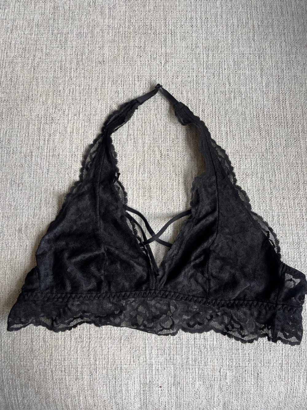 PINK Victoria's Secret Black Lace Halter Bralette